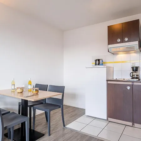 Comfort Aparthotel Les Hauts D'Annecy Buitenkant foto