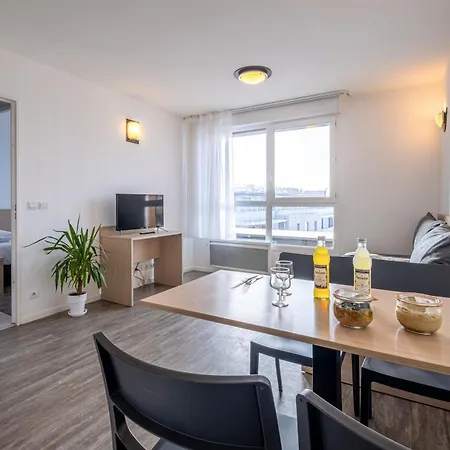 Comfort Aparthotel Les Hauts D'Annecy Buitenkant foto