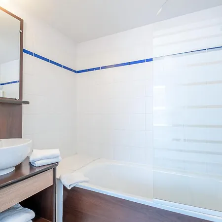 Comfort Aparthotel Les Hauts D'Annecy Buitenkant foto